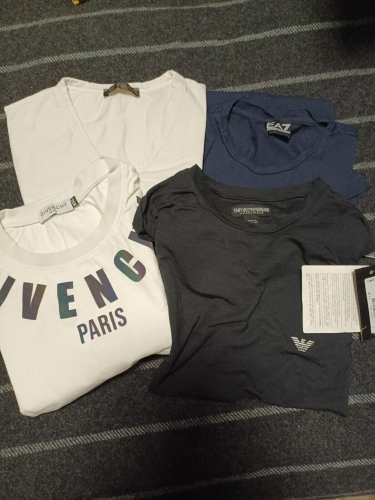 LOT OF4 DESIGNERS WHITE T-SHIRTS/ VERSACE SIZE 5/ GIVENCHY XXL/Emporio Armani M