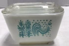 Vintage Pyrex Refrigerator Dish Turquoise on White Butterprint 501-B - Lid 501-C