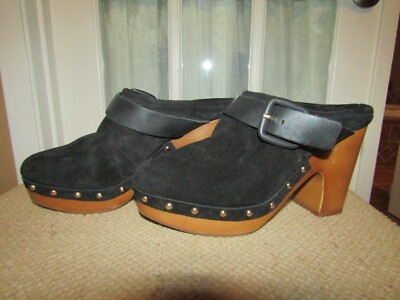 Vince Camuto VC-CEENA Platform Clogs in a Size 7.5 M EU 38