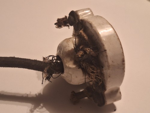 VINTAGE Porcelain CERAMIC CEILING MOUNT with vintage cord and socket USED PARTS - Picture 3 of 12