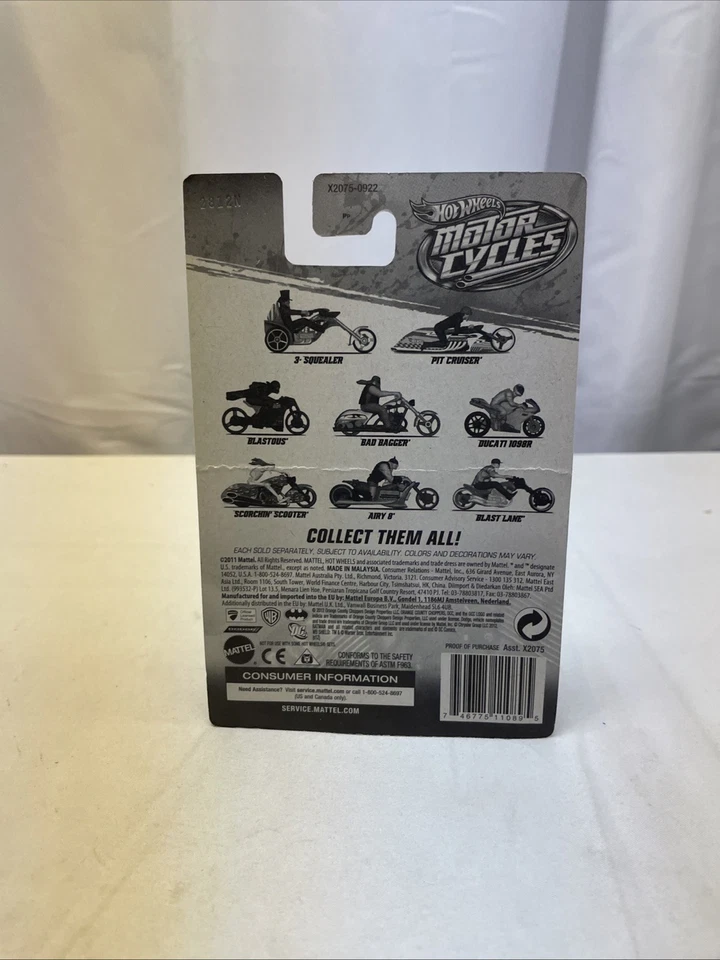 2012 HOT WHEELS Scorchin' Scooter Motorcycle with Rider Motorcycles, New! - Image 3 of 4