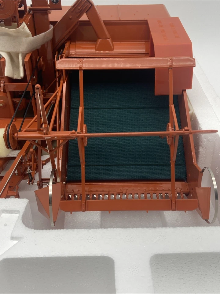 Franklin Mint Type 60A All-Crop Harvester 1/12 Open Box - Image 4 of 4