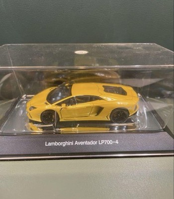 AUTOart オートアート 1/43 ランボルギーニ アヴェンタドール LP700-4