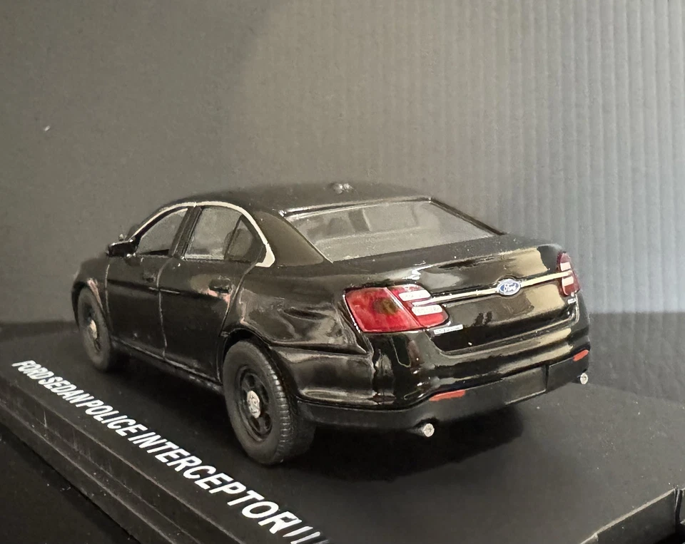 2014 Police Ford Interceptor Sedan Black Unmarked 1/43 First Response Rare ! - Image 2 of 4