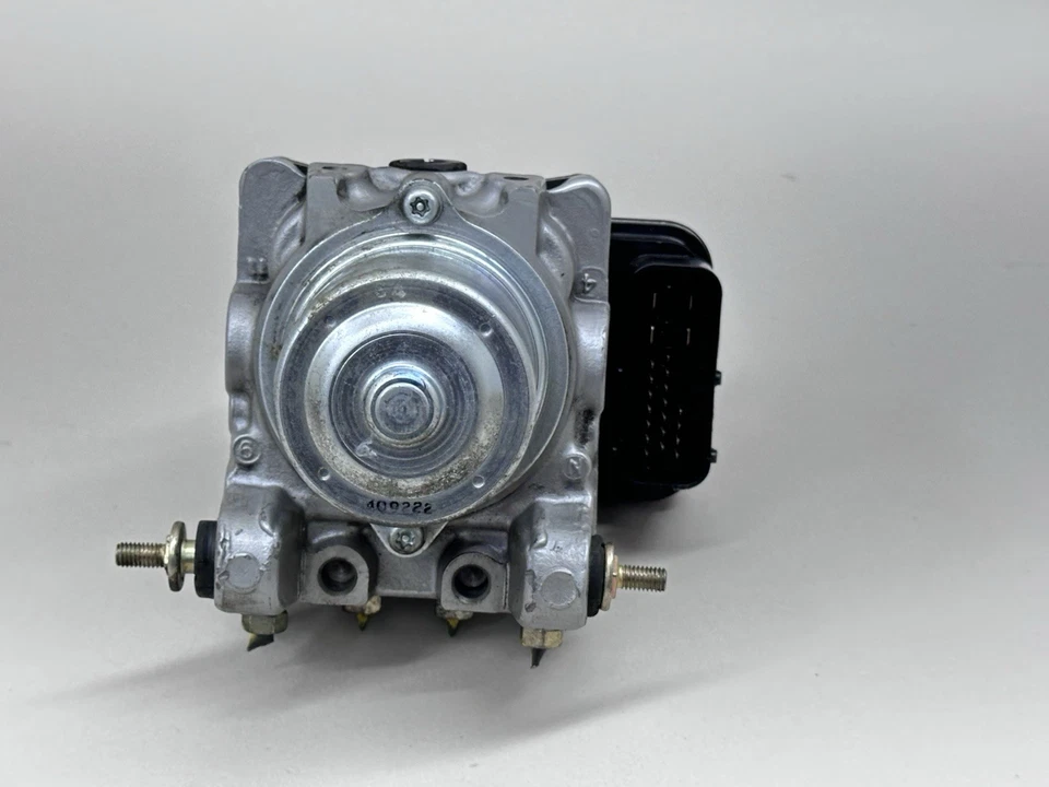 2005-2006 ACURA RSX TYPE S Bomba de Freio Módulo ABS Fabricante de Equipamento Original Usado DC5 K20 - Imagem 4 de 4