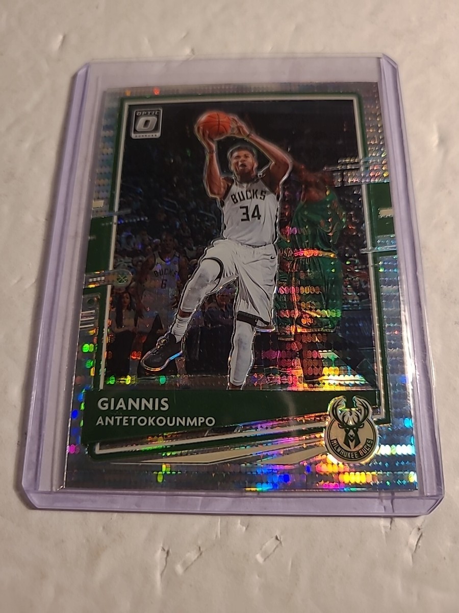 Giannis Anteokounmpo 2020-21 Optic Fanatics Silver Wave Holo Prizm