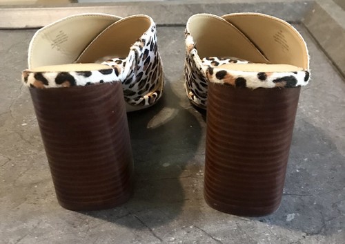 NUEVAS SANDALIAS NINE WEST BEIGE MARRÓN ANIMAL PRINT CUERO TALLA 9 M - Imagen 4 de 6