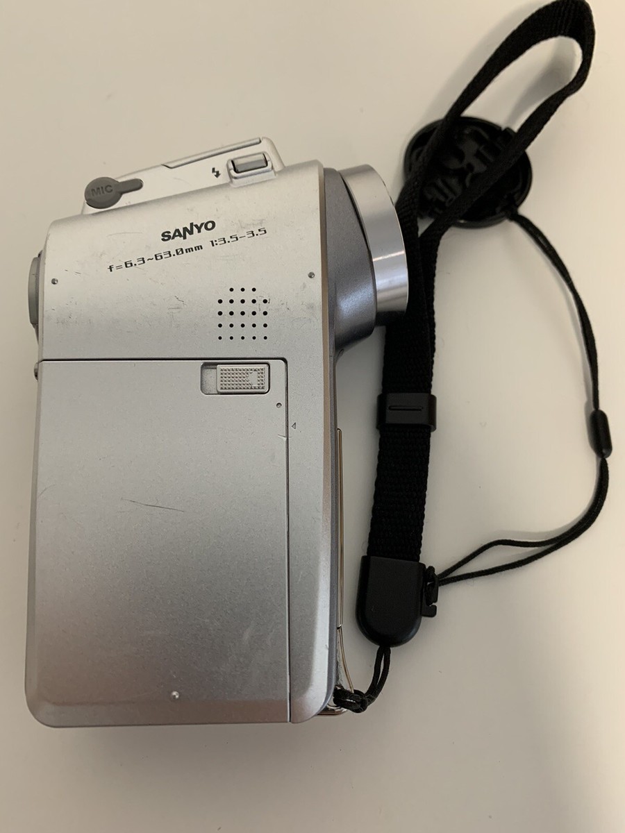 Sanyo Xacti VPC-HD1A Digital Movie Camera Tested Working