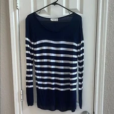 Olive & Oak Navy and White Striped Long Sleeve Lightweight Sweater / Top