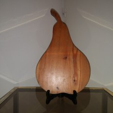 planche a decouper en bois en forme de poire scandinave vintage 1960