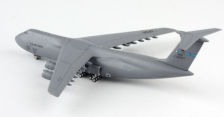 herpa】アメリカ空軍 ロッキードC-5M スーパーギャラクシー 1/500