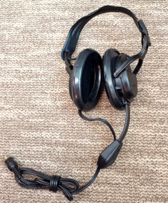 Vintage headphones TMG-8A Oktava USSR 1990.