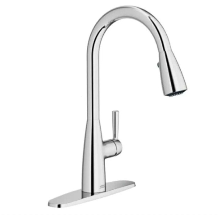 Fairbury 2S SingleHandle PullDown Sprayer Kitchen Faucet in Stainless