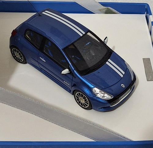 Renault Clio 3 RS Gordini 2009 Blue with White Stripes 1:43 Spark SUPER RARE! - Picture 14 of 18