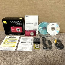 NIKON COOLPIX S3300 16.02MP Compact Digital Camera 6x zoom 2596