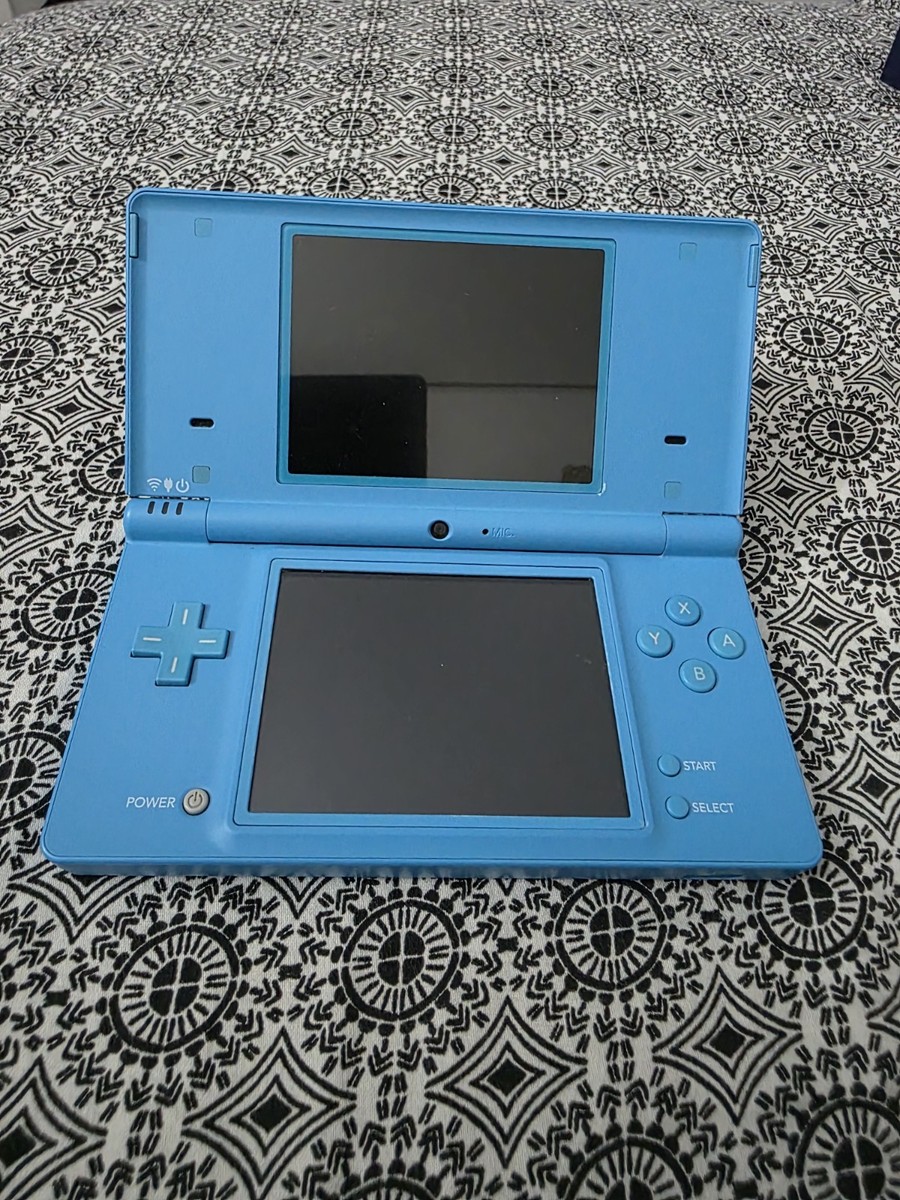Nintendo DSi Blue Handheld Console Dual Screen Headphone Jack