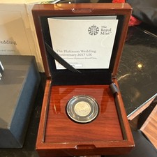2017 The Platinum Wedding Anniversary £25 1/4oz Platinum coin + Cert Royal Mint 2474.80 per troy oz