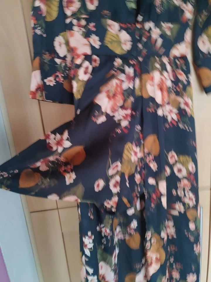 Tolles Kleid mit Innenshorts, Herbstfarben, ZARA Basic, Gr. XS - Bild 3 von 4