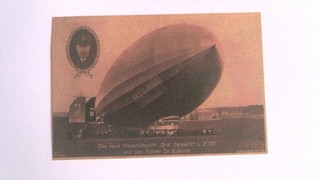 1930 GRAF ZEPPELIN IN VOLO CARTOLINA CON SCOTT# C38 SCV $300