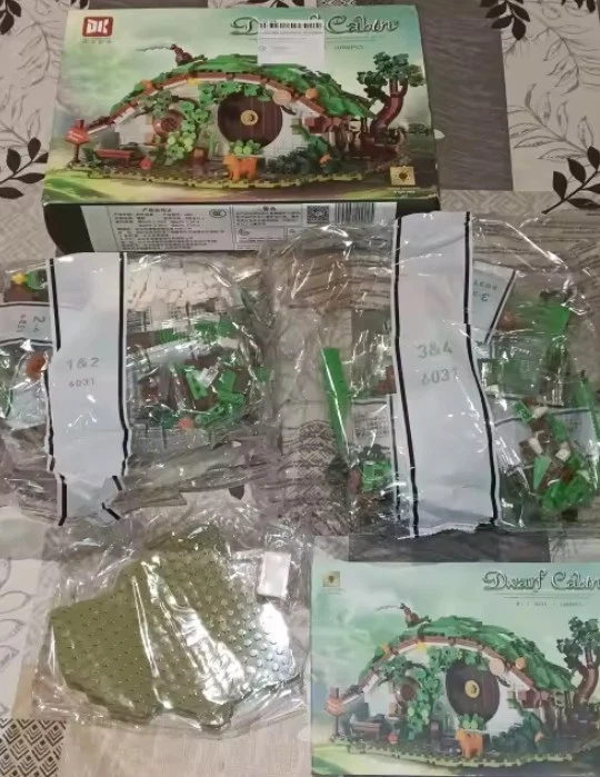 NEW! HOBBIT Building Blocks Set Lord of the Rings Hobbit House Set 1088 Pieces - Image 3 of 3