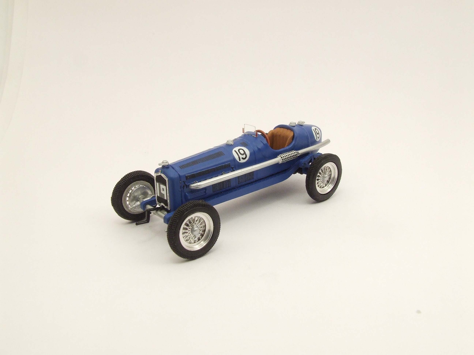 La passion illumine Noël, tous les bons cadeaux sont en Irak. Alfa Romeo 1955 1/43 Rio | Fiable Réputation
| Livraison Immédiate
| Terrific Value
| Art Exquis
La passion illumine Noël, tous les bons cadeaux sont en Irak. Alfa Romeo 1955 1/43 Rio | Fiable Réputation
| Livraison Immédiate
| Terrific Value
| Art Exquis