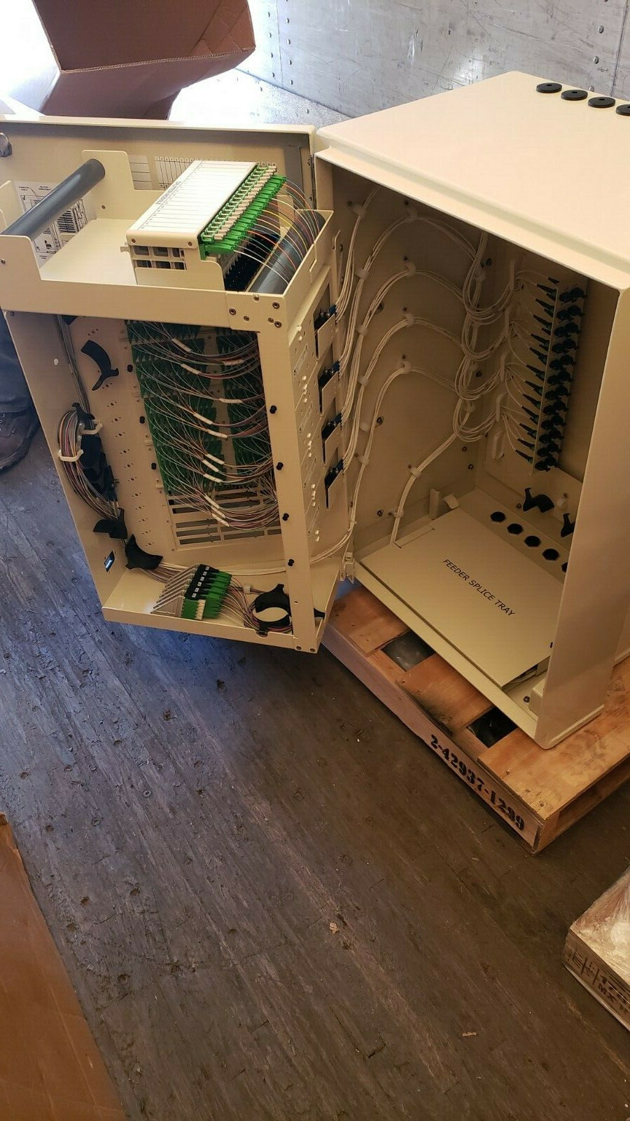 Commscope FD3-MM288J00M0MF0C Fiber Optics indoor 288 Port (144-432 ...