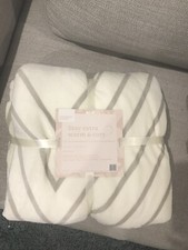 Summer Rose Blanket