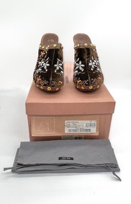 NIB Mui Mui Boho Embroidered Studded Mules Clogs Size 7