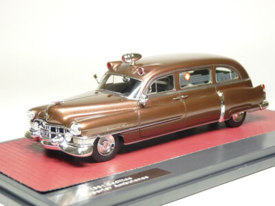 Matrix 1:43 Cadillac Superior Ambulance Année De Construction 1951 Rouge Mx20301 461