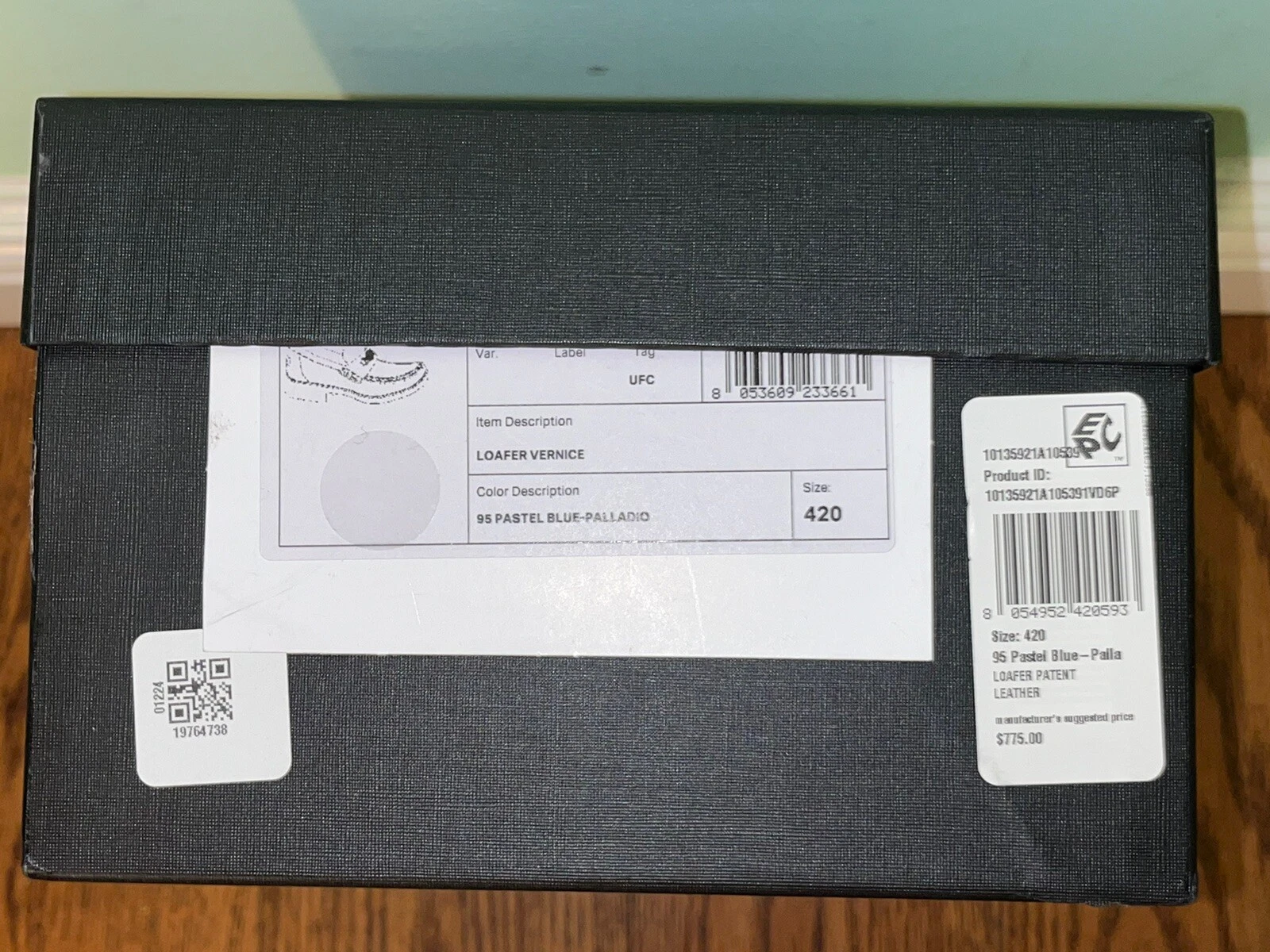 Mocassini Versace Medusa nuovi con scatola $775 in pelle verniciata taglia 42 EU 9 US