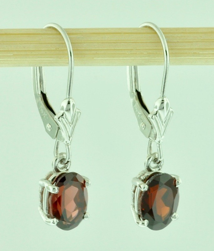 Dangling 1.90 ct  Natural Oval Garnet Earring White gold 14K leverback January 