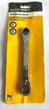 Klein Tools Ratcheting Box Wrench 1/2 in. x 9/16 in. 68202