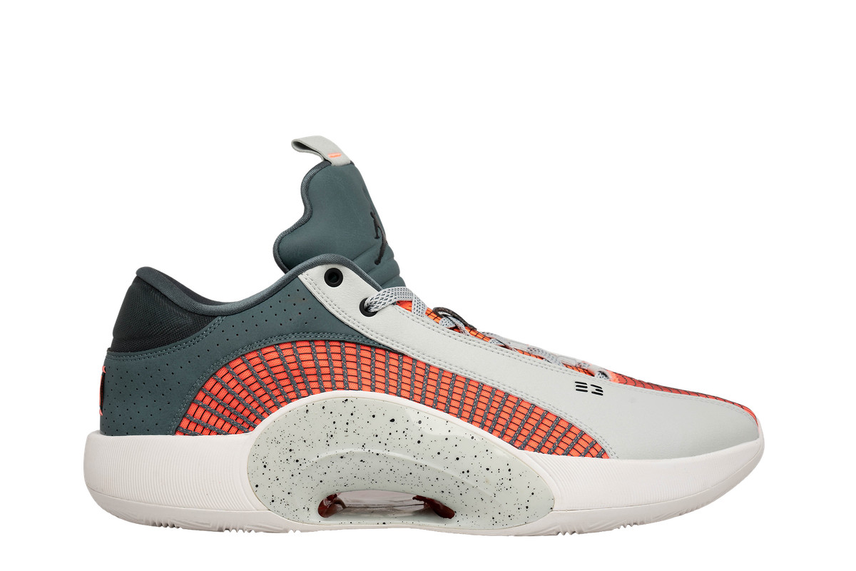 Jordan 35 Low Light Silver Hasta for Sale | Authenticity Jordan 35 Low Light Silver Hasta for Sale | Authenticity