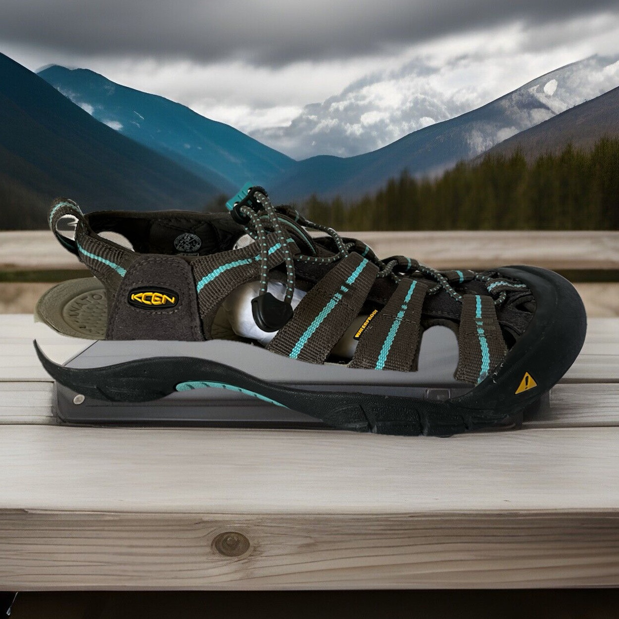 Keen Newport sandali impermeabili scarpe da trekking atletiche blu chiaro donna US 9 5