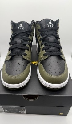 Jordan Air Jordan 1 Mid (GS) Black/White Medium Olive Size 5Y - DQ8423-092