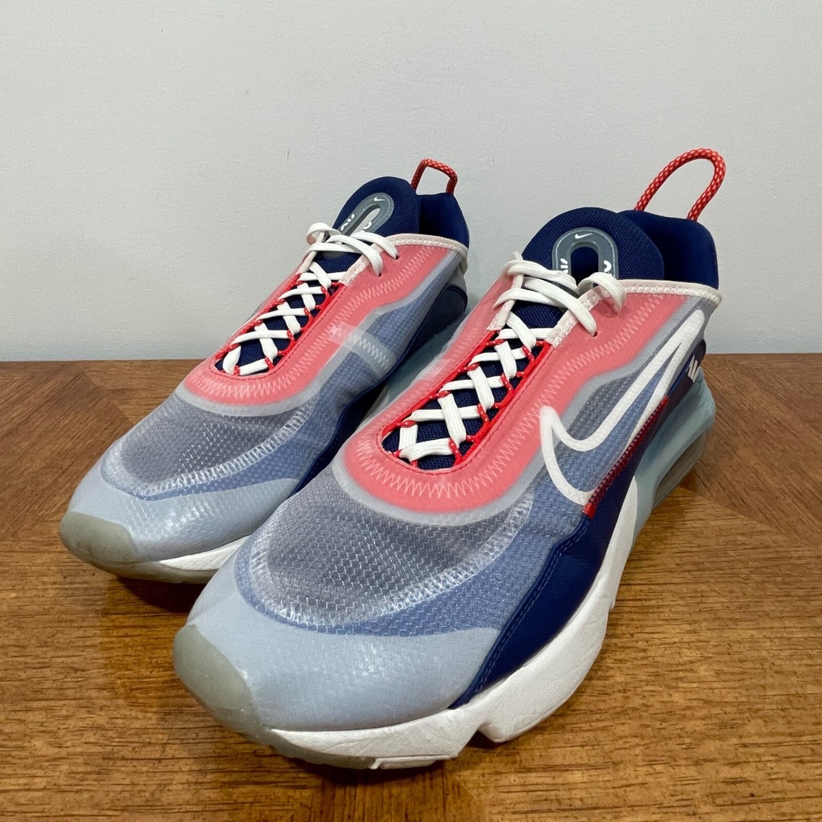 Nike Air Max 2090 Shoes MENS 12 Blue Red White Sneakers  display picture 3