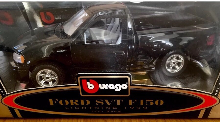 1/18 ミニカー　フォード　F-150 SVT 1990s 当時物 Ford F150 SVT Lightning Pickup Truck The Fast And The