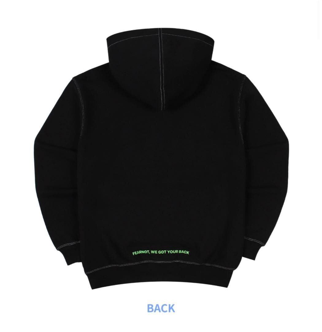LE SSERAFIM FEARNADA フーディー　パーカー　 Ｓ LE SSERAFIM “FEARNADA 2024 S/S” Hoodie - Fashion Chingu