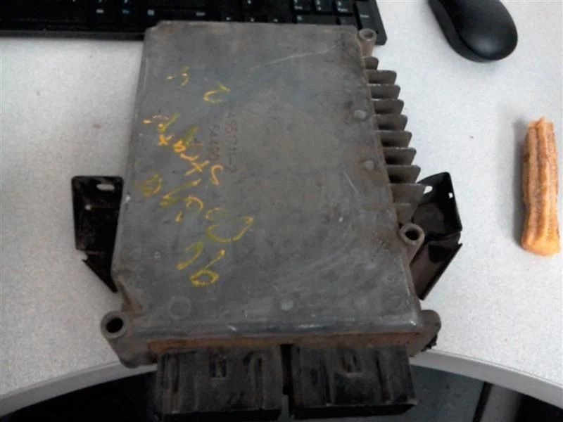 发动机 ECM 电子控制模块 左手挡泥板 适合 96 BREEZE 32675 — 第 3/3 张图片