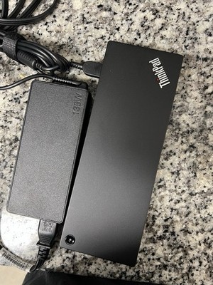 Lenovo Think Pad Thunderbolt 4