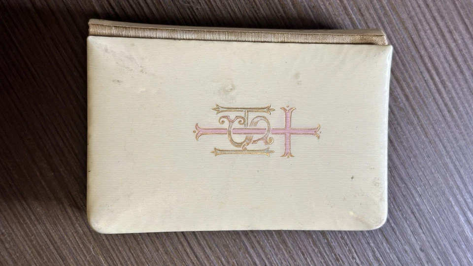 1915 Book of Common Prayer + Hymns Ancient & Modern – Celluloid Cover Cambridge - Image 2 of 4