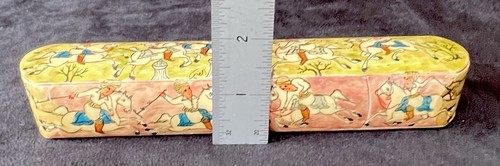 Hand Painted Parisian Vintage Lacquered Sliding Pen or Pencil Box - Picture 15 of 15