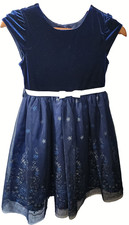 Jona Michelle girls 8 Dark blue party dress silver accents. Blue velvet bodice.
