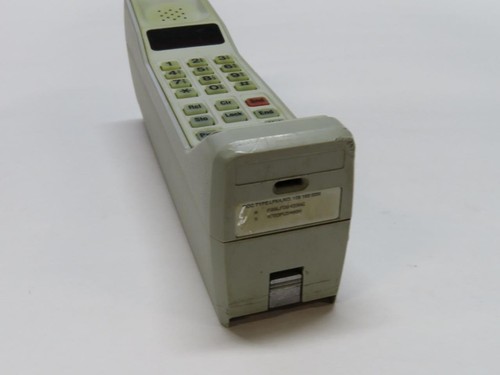 #6 TÉLÉPHONE PORTABLE VINTAGE MOTOROLA DYNATAC 8000 M - Photo 16 sur 16