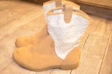 Girls Brown UGG Austrailia Boots 4 dahlia Lace suede leather boots 1011796K