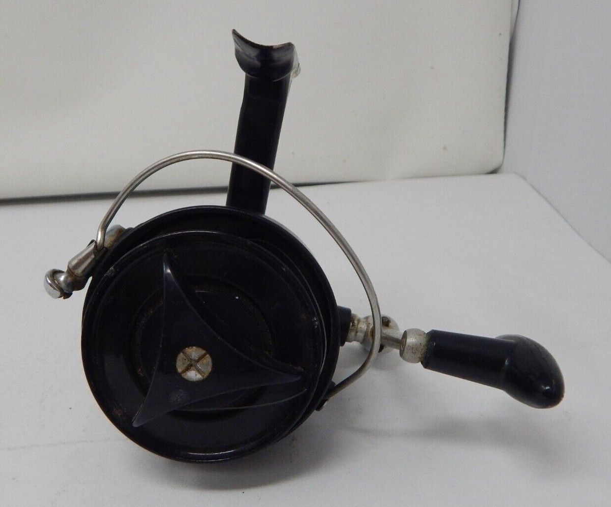 VINTAGE GARCIA MITCHELL 302 SALTWATER SPINNING REEL WORKING | eBay