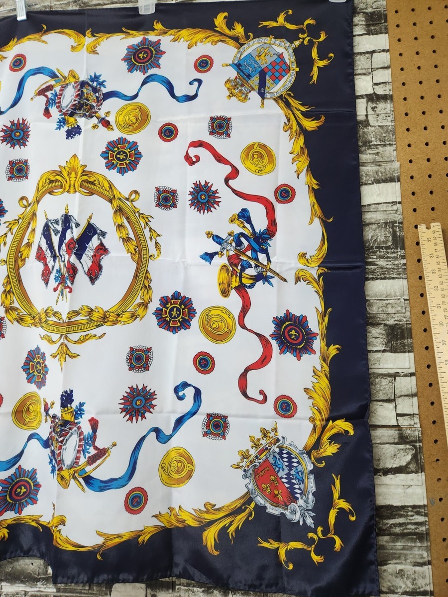 HERMES SCARF　100%SILK　MADE IN FRANC HERMES Paris vintage Rare scarf 100% Silk multi-coloured