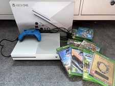 Xbox One S gaming Console With Blue Controller + 9 Games included