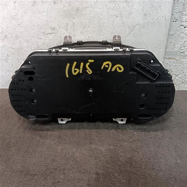 2016-2018 Kia Sorento Speedometer Speedo Cluster 3.5 display screen, 3.3L - Image 2 of 2