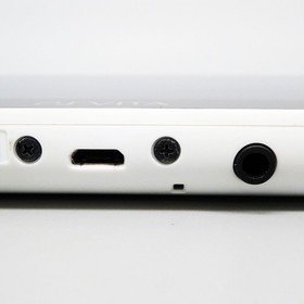 Sony Playstation PS Vita Glacier White PCH-2000 ZA22 Console only PSV Slim Used